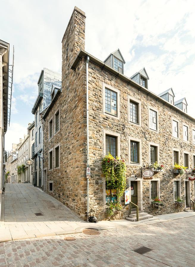 Апартаменти Les Lofts Notre-Dame - Par Les Lofts Vieux-Quebec Екстер'єр фото